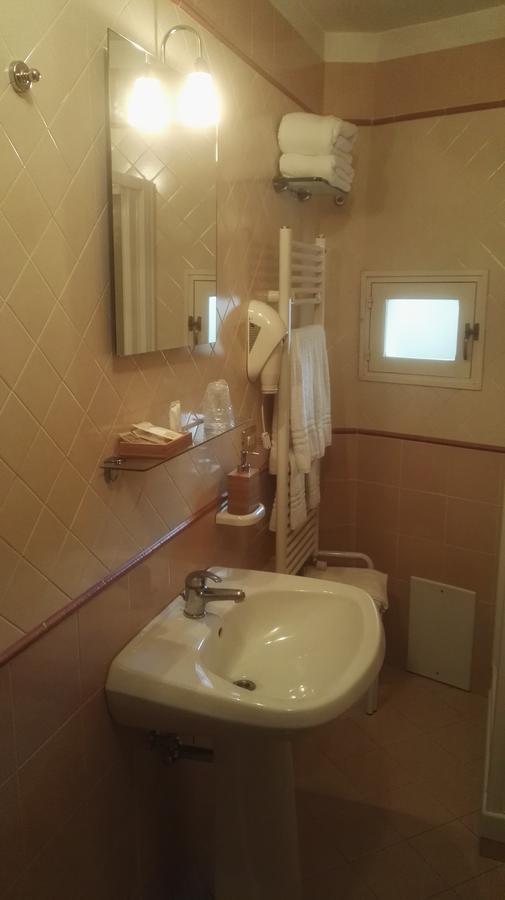 Domus Angela B&B Trani Ngoại thất bức ảnh