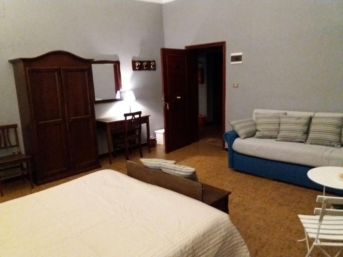 Domus Angela B&B Trani Ngoại thất bức ảnh