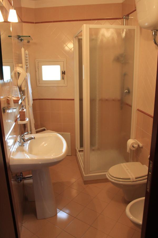 Domus Angela B&B Trani Ngoại thất bức ảnh